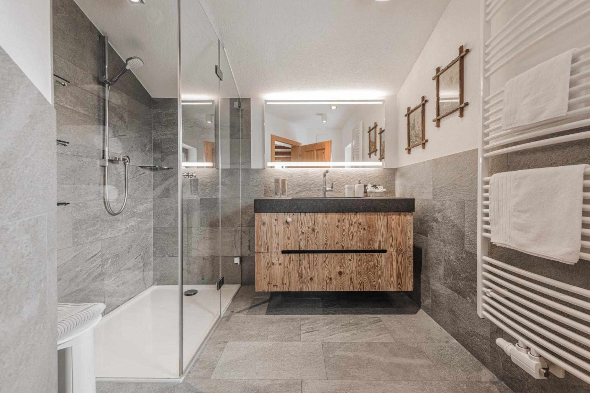 Aster Boutique Hotel & Chalets Fuegenberg Eksteriør bilde