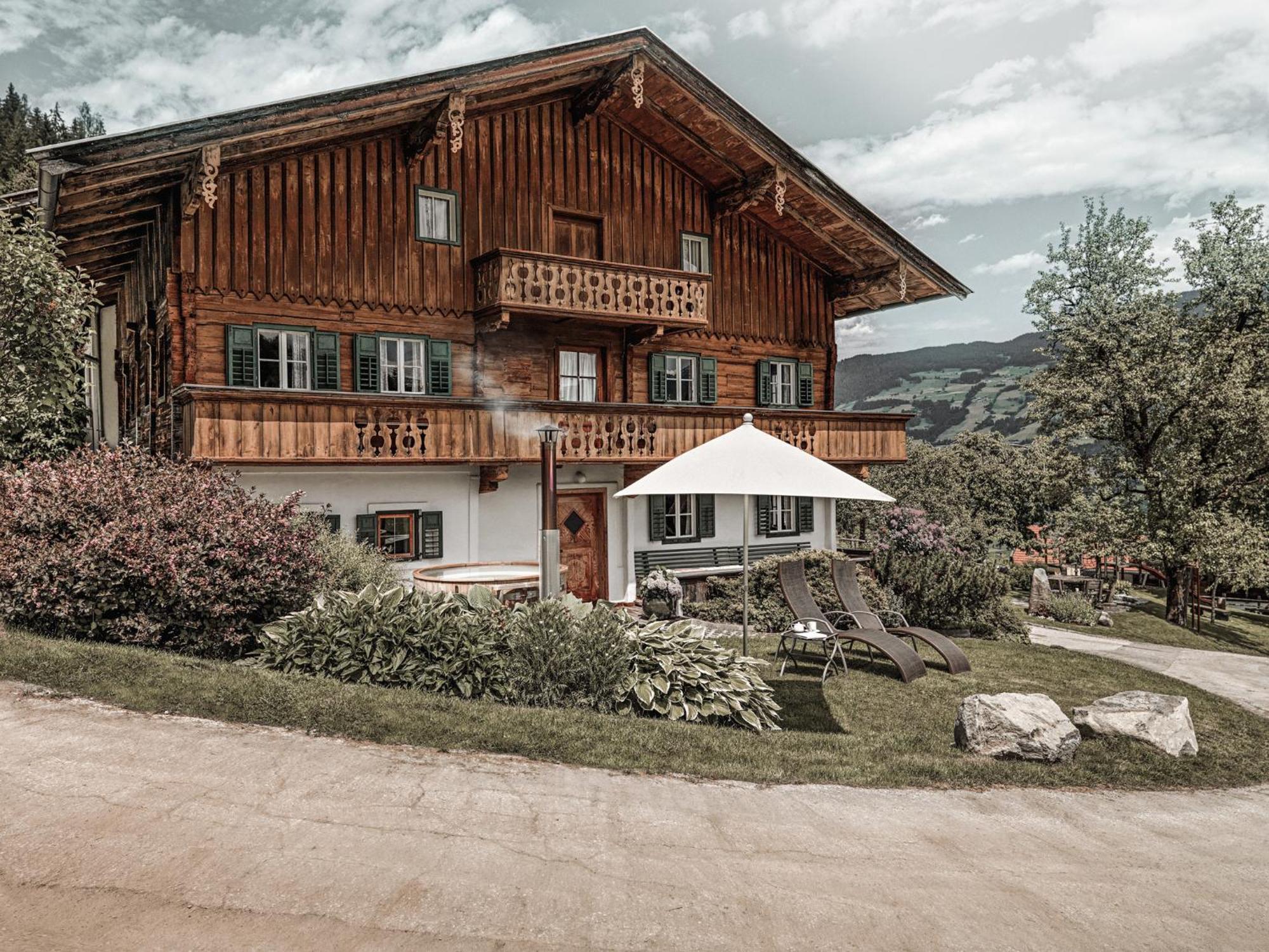 Aster Boutique Hotel & Chalets Fuegenberg Rom bilde