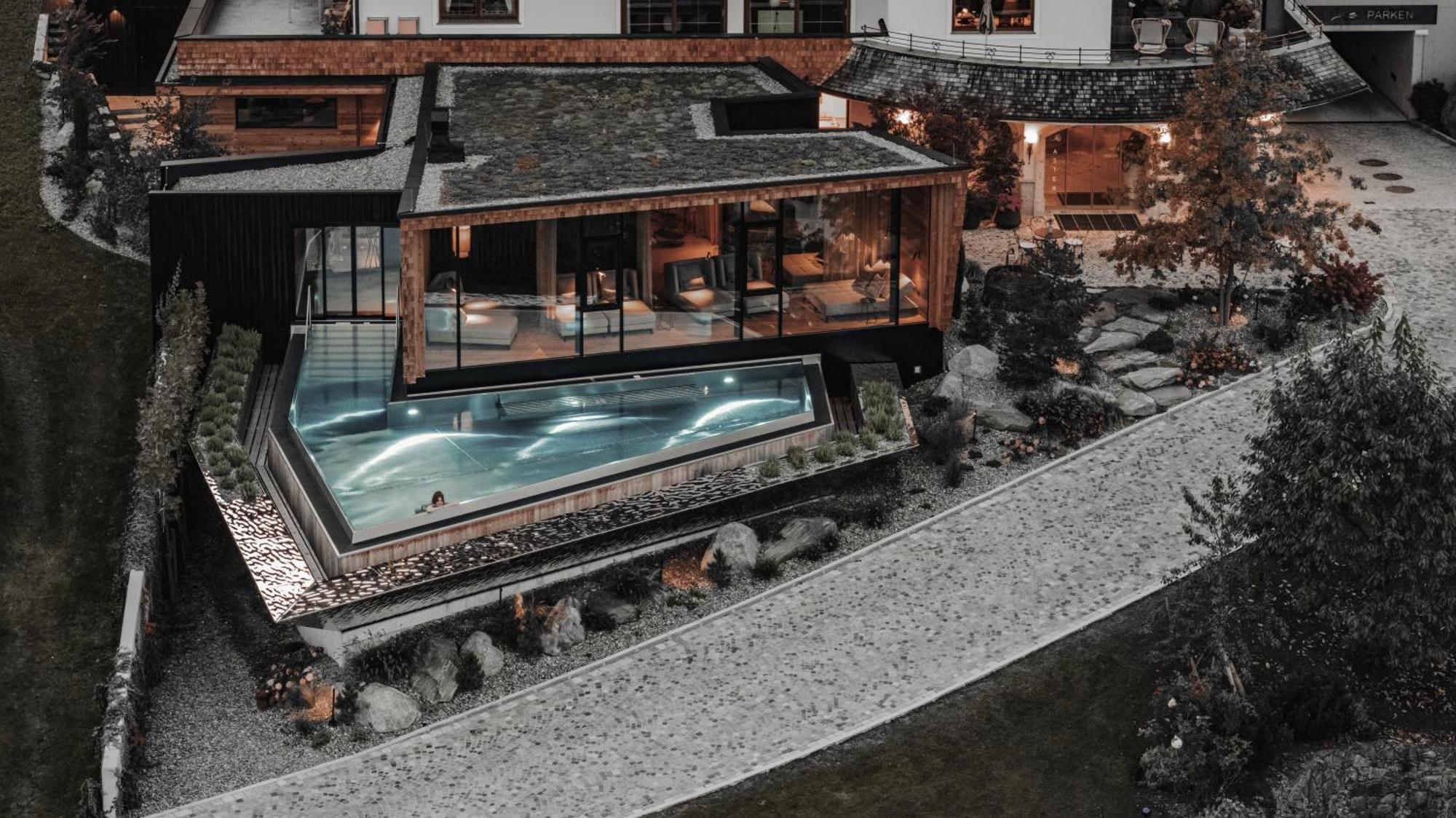 Aster Boutique Hotel & Chalets Fuegenberg Eksteriør bilde
