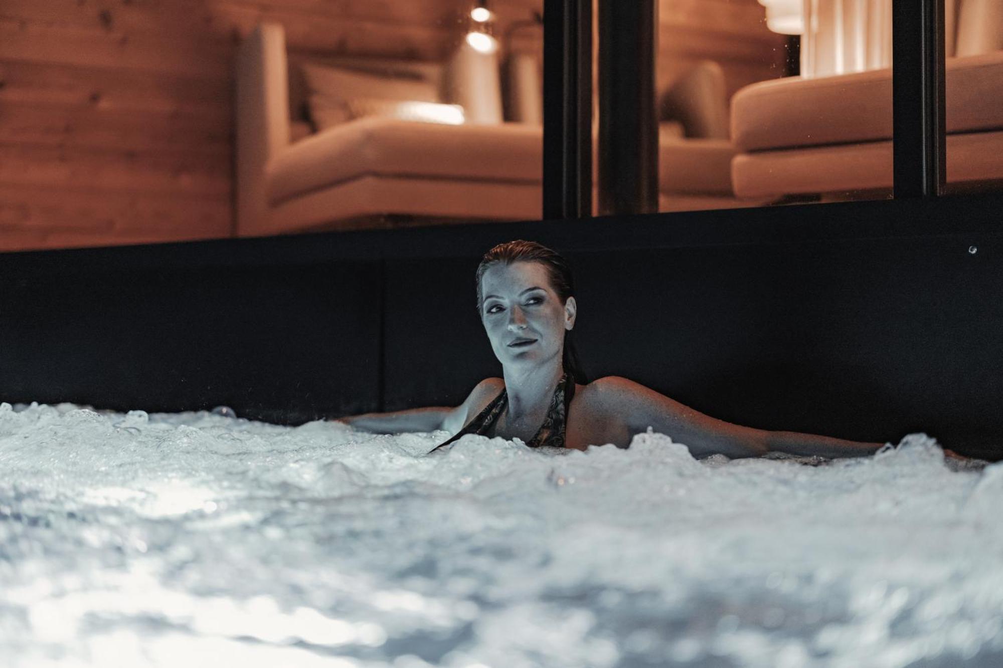 Aster Boutique Hotel & Chalets Fuegenberg Eksteriør bilde